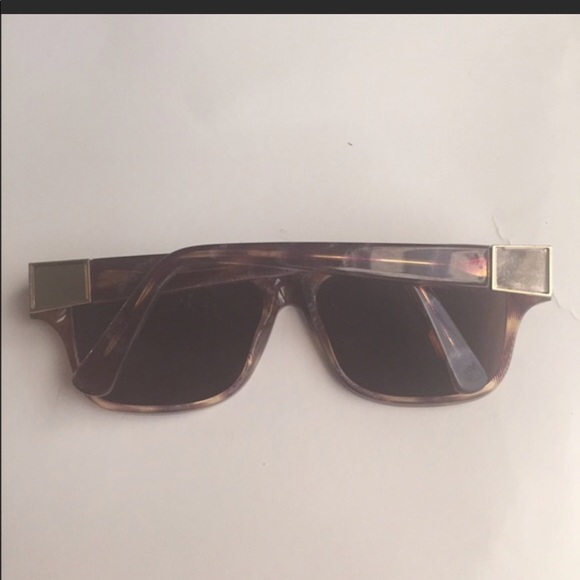 Gucci sunglasses with prescription - Picture 4 of 4
